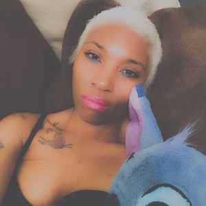 Meet your Posher, Sheena